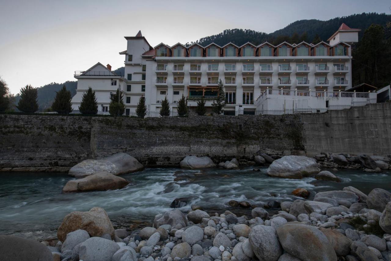 Mastiff Grand Manali Resort Exteriér fotografie