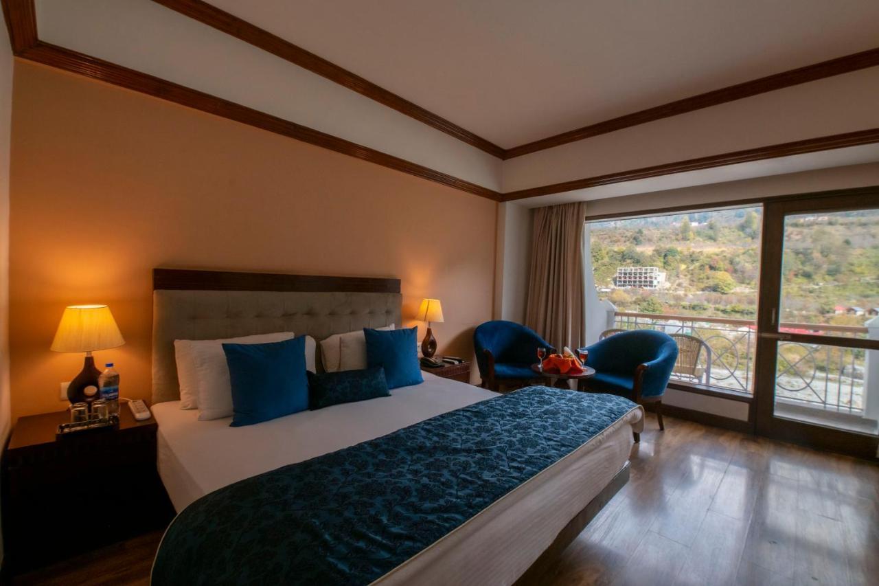 Mastiff Grand Manali Resort Exteriér fotografie